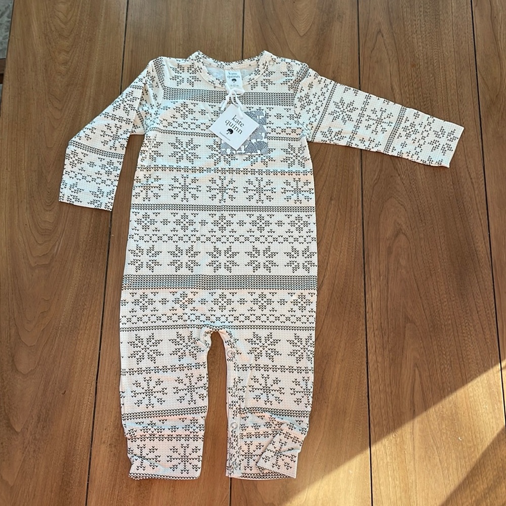 Kate Quinn Fennel Nordic Snowflake LS Snap Sport Jumpsuit Bamboo 6-12 M NWT